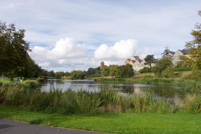 Footpaths to be upgraded as scenic Kildare lakes location