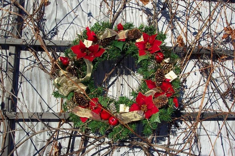 Get into the (Christmas) groove:  Wreath making workshop coming soon to venue near Kildare border