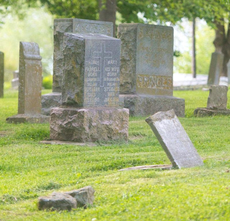 Installation of pedestrian crossing should be treated ‘as a priority’ for this Kildare cemetery