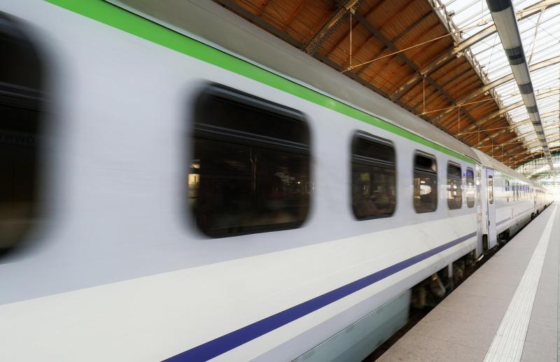 Minister calls for Kildare's DART+ Southwest to progress in parallel with DART+ West