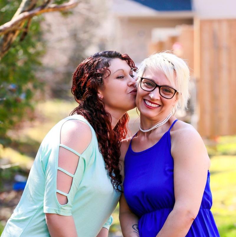 Why not treat your Mammy? Mother's Day dance to take place in this Kildare venue