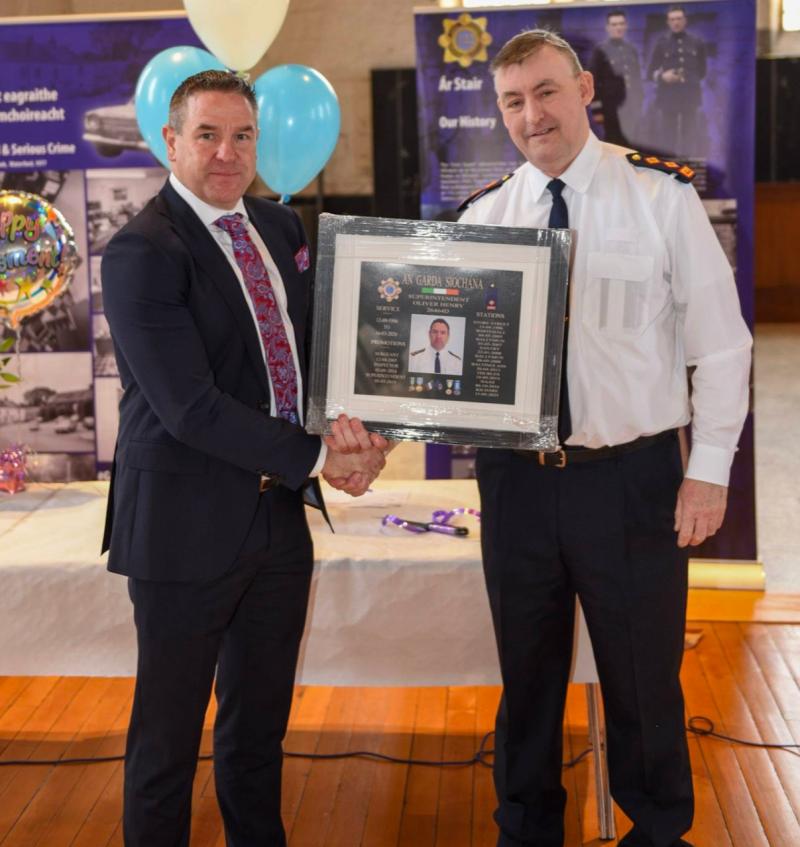 Colleagues and friends from An Garda S&iacute;och&aacute;na gathered in Newbridge last week to mark the retirement of Superintendent Oliver Henry 