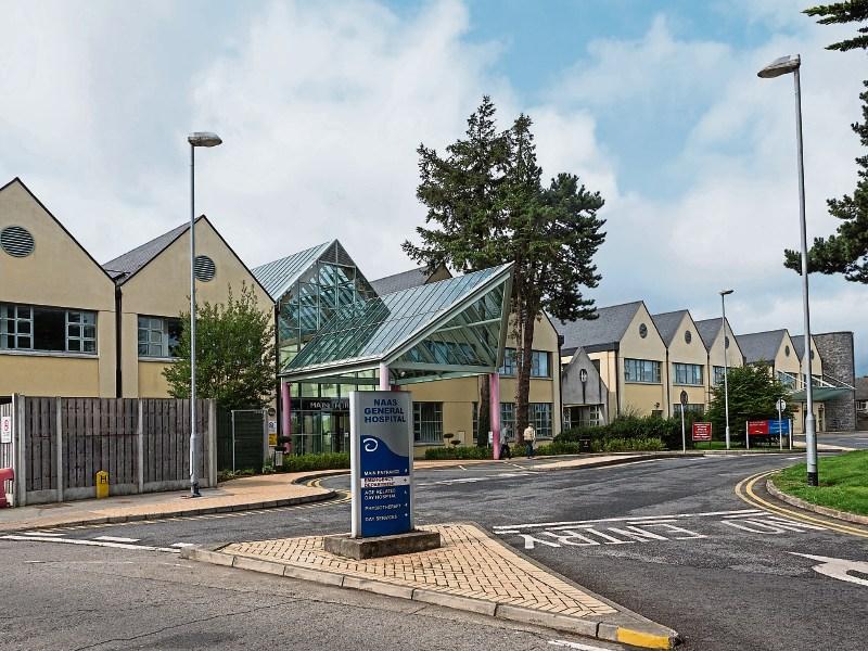 Naas hospital urges patients to get medical care elsewhere due to overcrowding