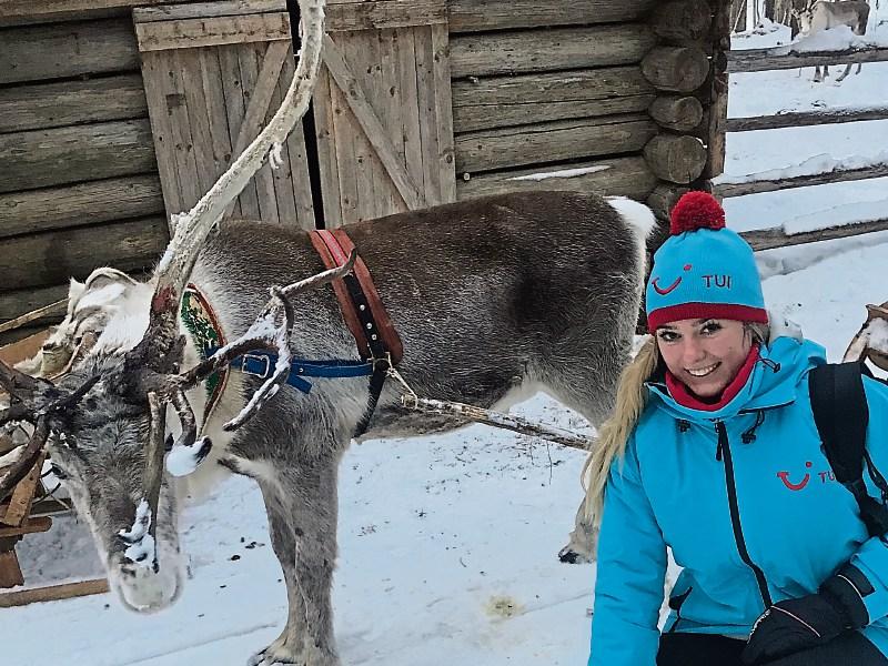 Kildare girl's work with Santa in Lapland