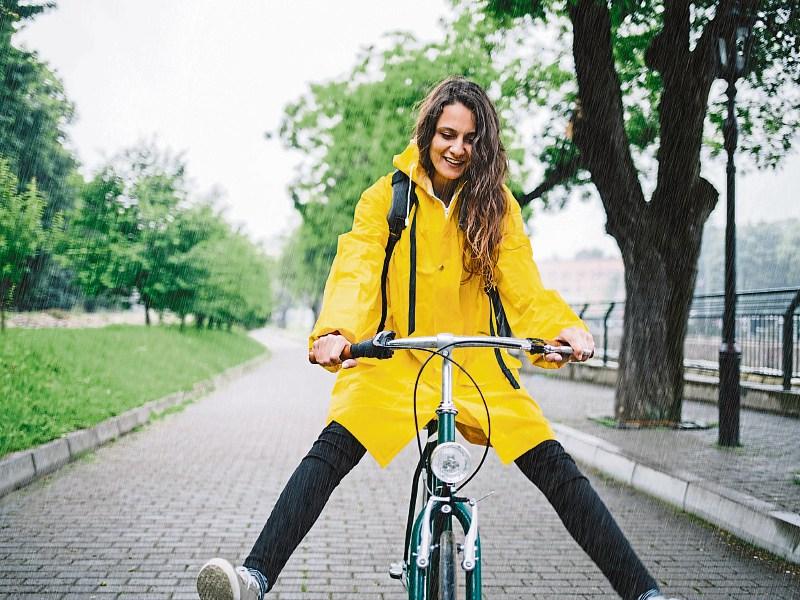 The Fashion Fix: Five style rules for staying chic when cycling