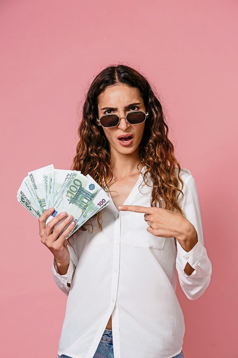 MAKING CENTS FINANCIAL ADVICE COLUMN: 'I just hate talking about money'