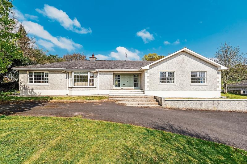 KILDARE PROPERTY WATCH: Hawthorn House on the doorstep of the Curragh Plains