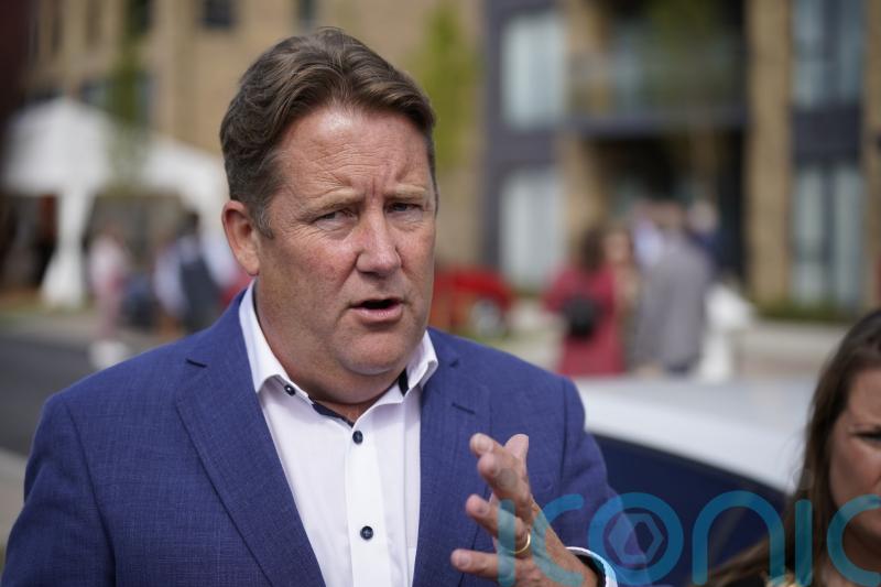 Housing Minister suggests reform where TDs must declare arrangements