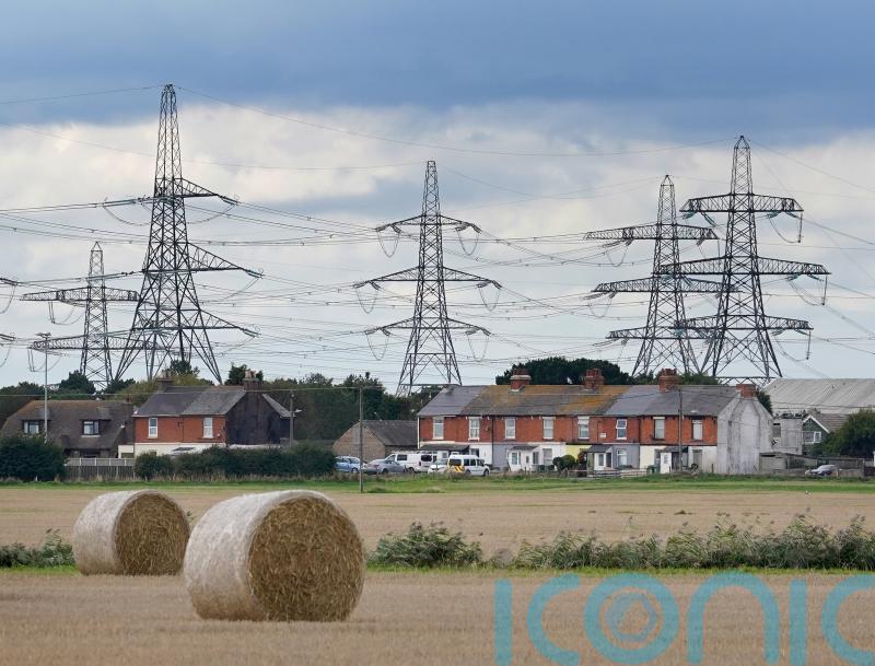 €200 electricity payments to go to 2.2 million domestic accounts