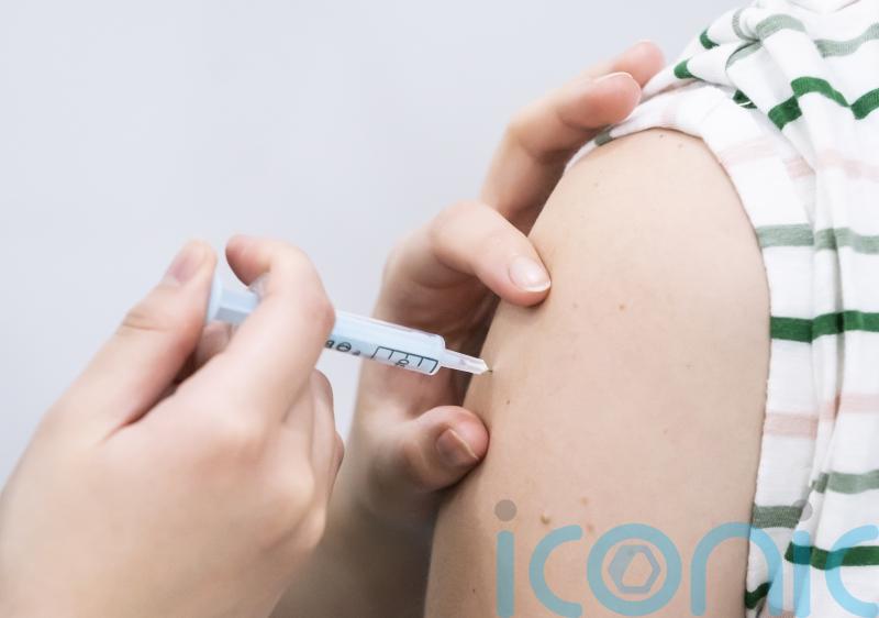 Covid-19 vaccine booster programme extended to all those aged 18-49 years