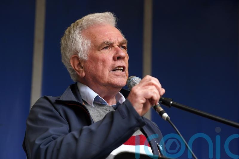 Homelessness campaigner apologises to Taoiseach over evictions comment