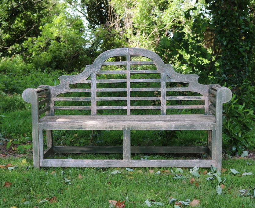 LOT 4 HARDWOOD LUTYENS GARDEN BENCH €300-500