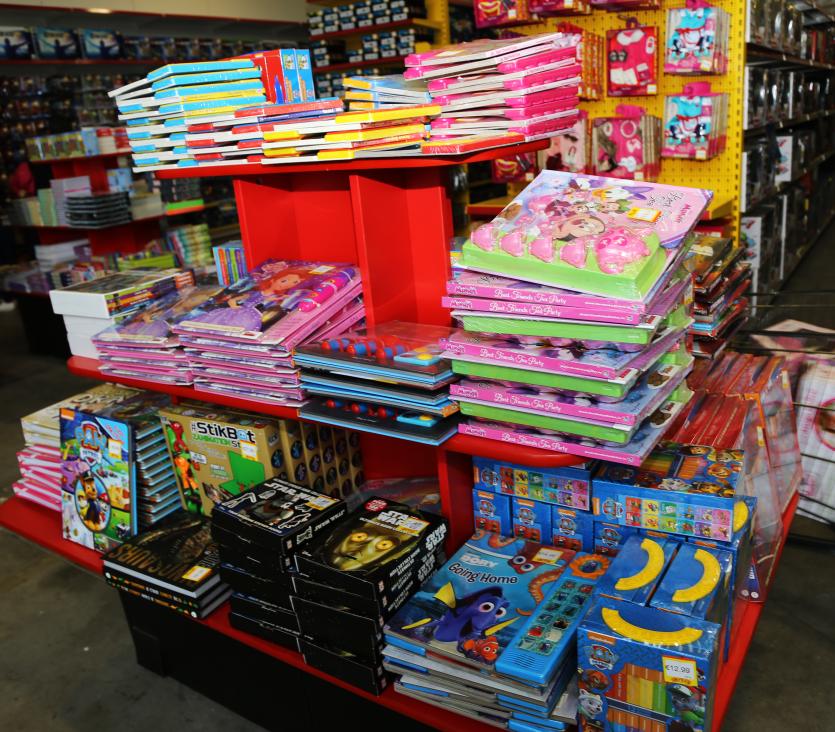 FIRE SALE AT SMYTHS TOY STORE, NAAS (11)