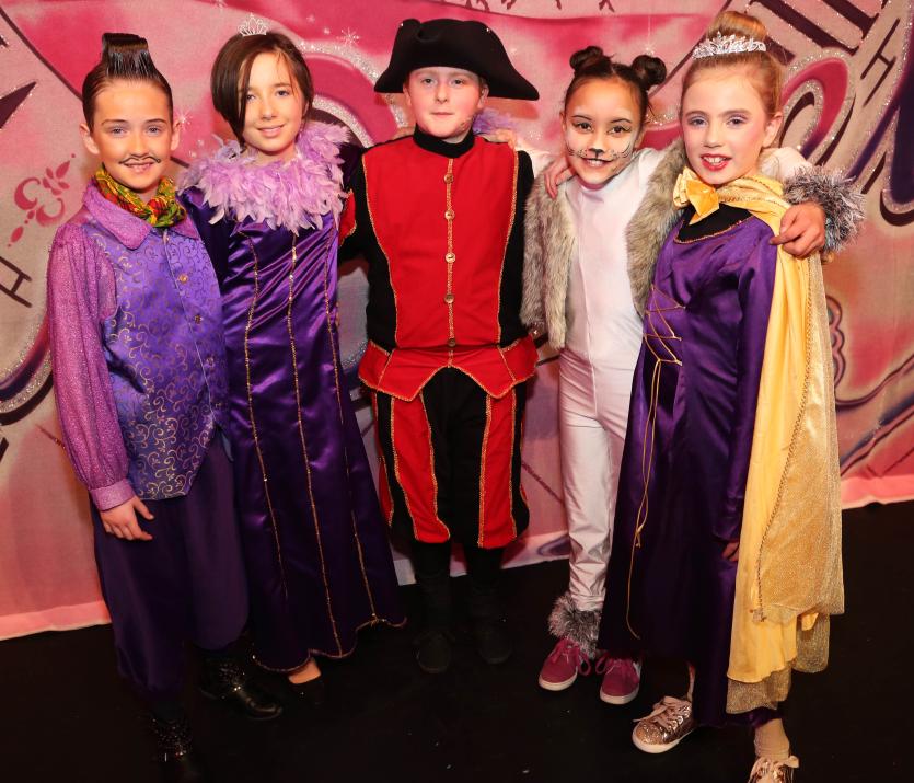 PANTO CLUB PRESENTS CINDERELLA (4)