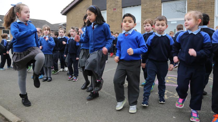 10@10 OPERATION TRANSFORMATION CHALLANGE AT SCOIL MHUIRE JUNIOR SCHOOL NEWBRIDGE (9)