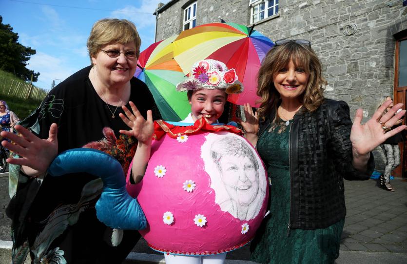 Kathleen Lambe and Joy Donohoe with Isabelle granger