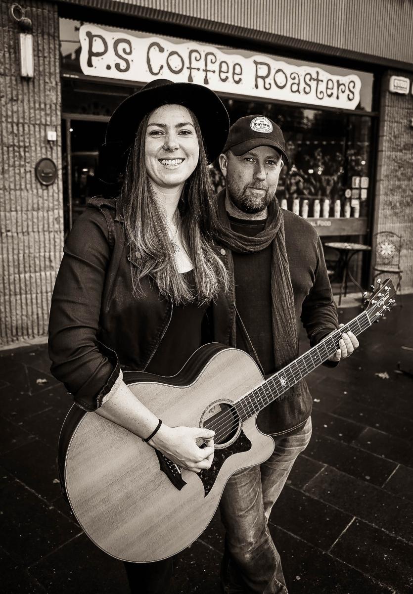 Sina Theil performing at PS Coffee Roasters with special guest Davie Furey