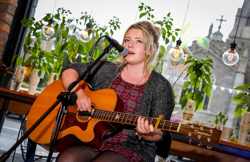 Support Act Alex Pears