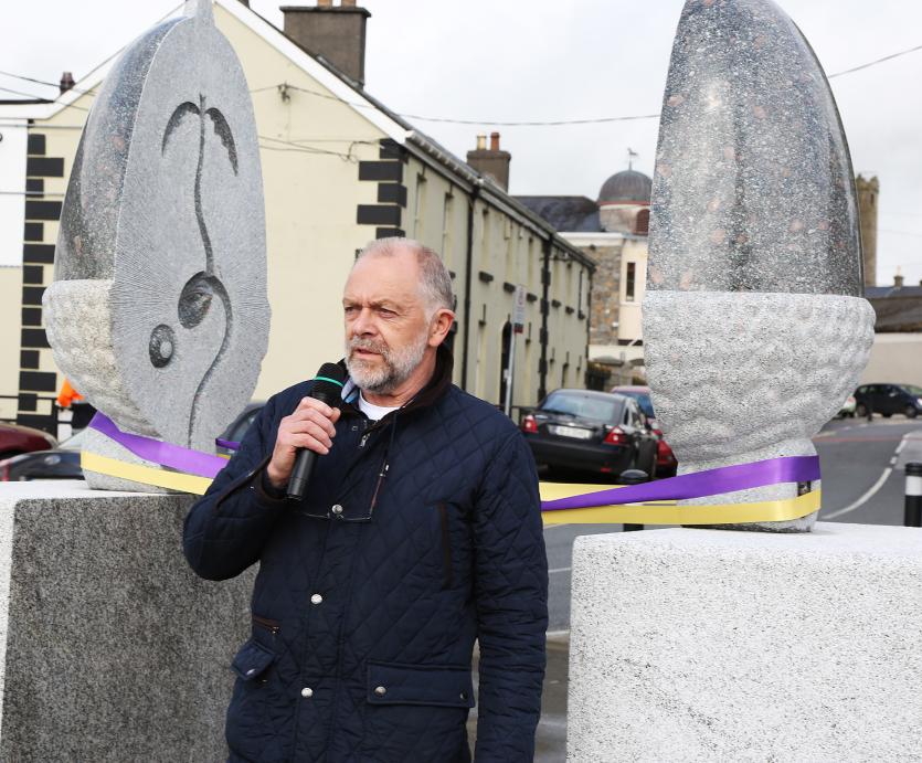 Sculptor Noel Scully