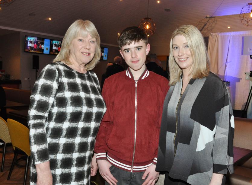 aDSC_0057 Kathy, Cain and Nicola Guilfoyle (Newbridge)