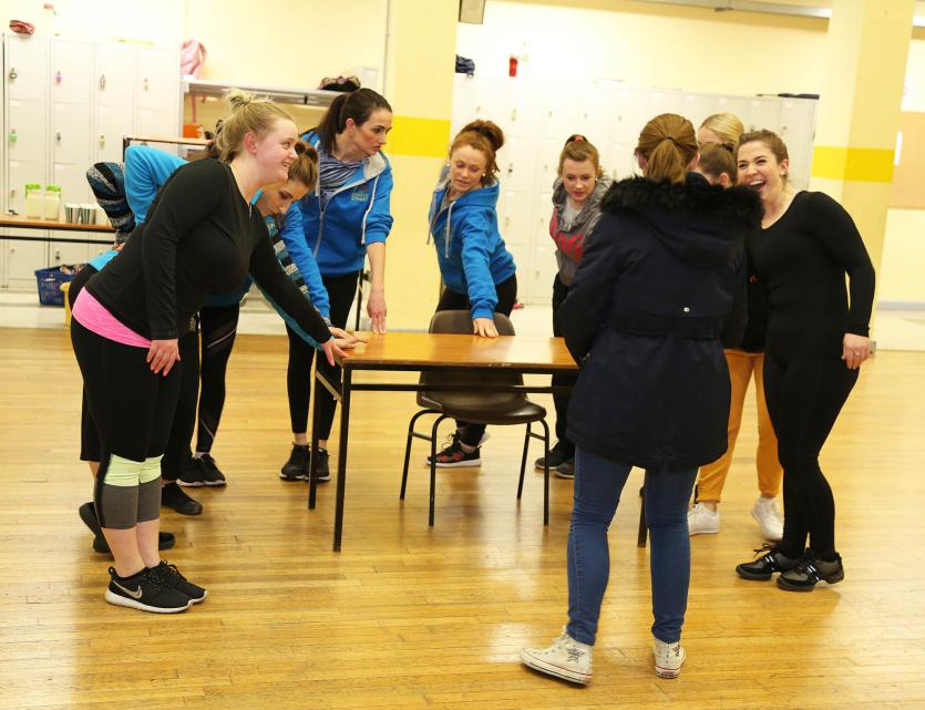 NEWBRIDGE MUSICAL SOCIETY THE WEDDING SINGER (18)