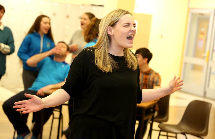 NEWBRIDGE MUSICAL SOCIETY THE WEDDING SINGER (30)