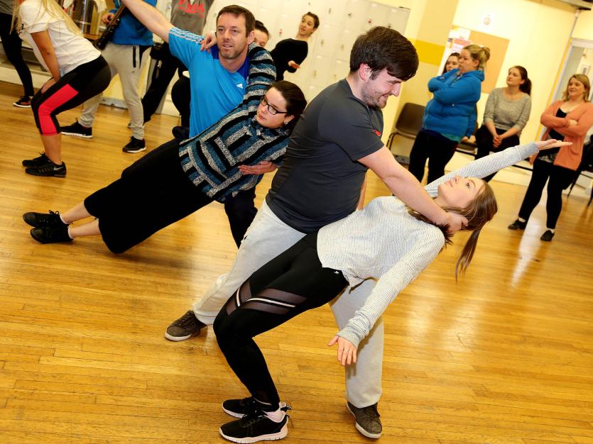 NEWBRIDGE MUSICAL SOCIETY THE WEDDING SINGER (39)