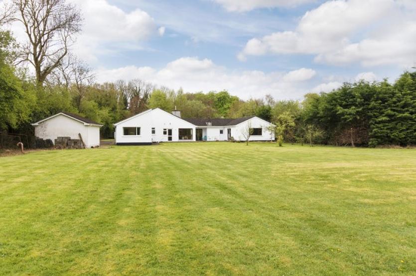 Fantastic 4bed home in Straffan boasts a detached garage and an indoor