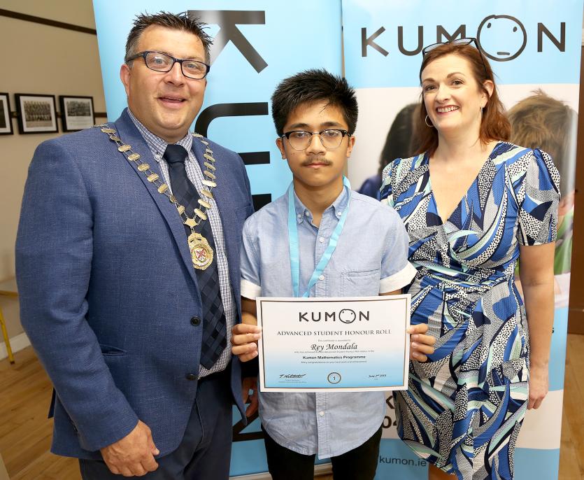 Rey Mondala with Mayor Martin Miley and Colette Murran (Kumon Kildare Director)