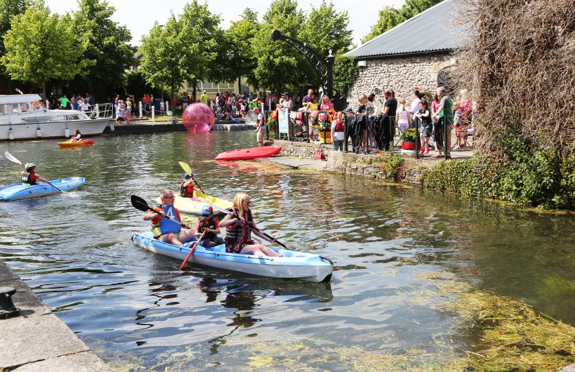 MID SUMMER ARTS FESTIVAL NAAS (49)