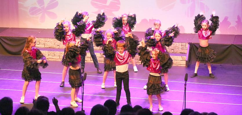 Get up and Dance performed by the Rathmore Kidz Class