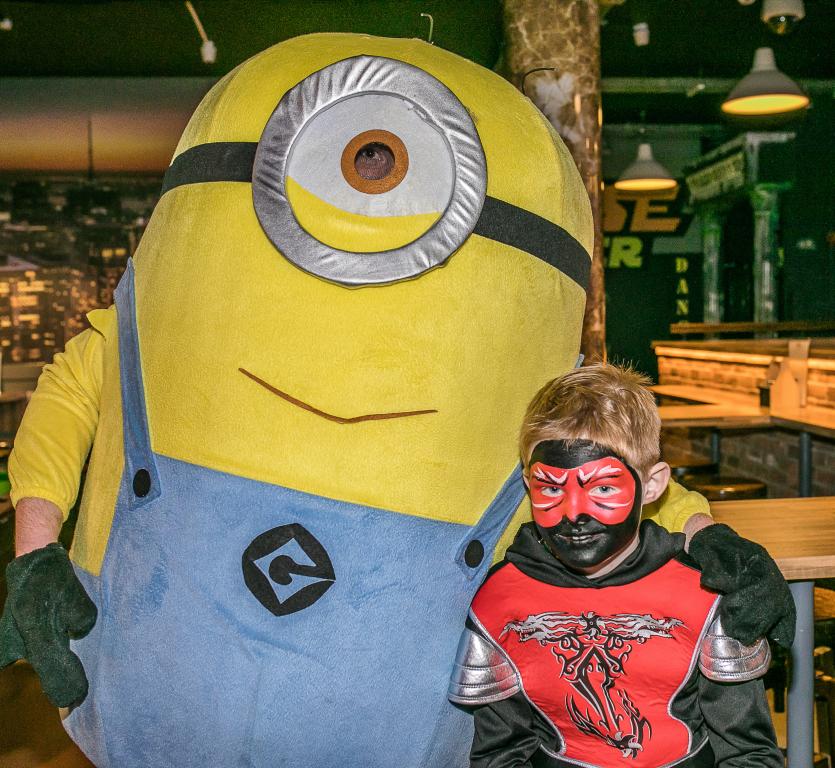 Minnion with Joe Robinson