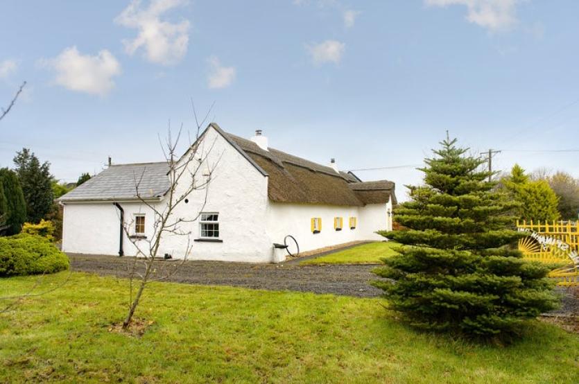 Spinning Wheel Cottage 10