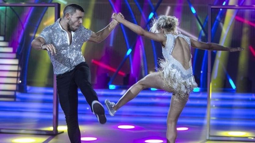 Johnny Ward Emily Barker DWTS final 2