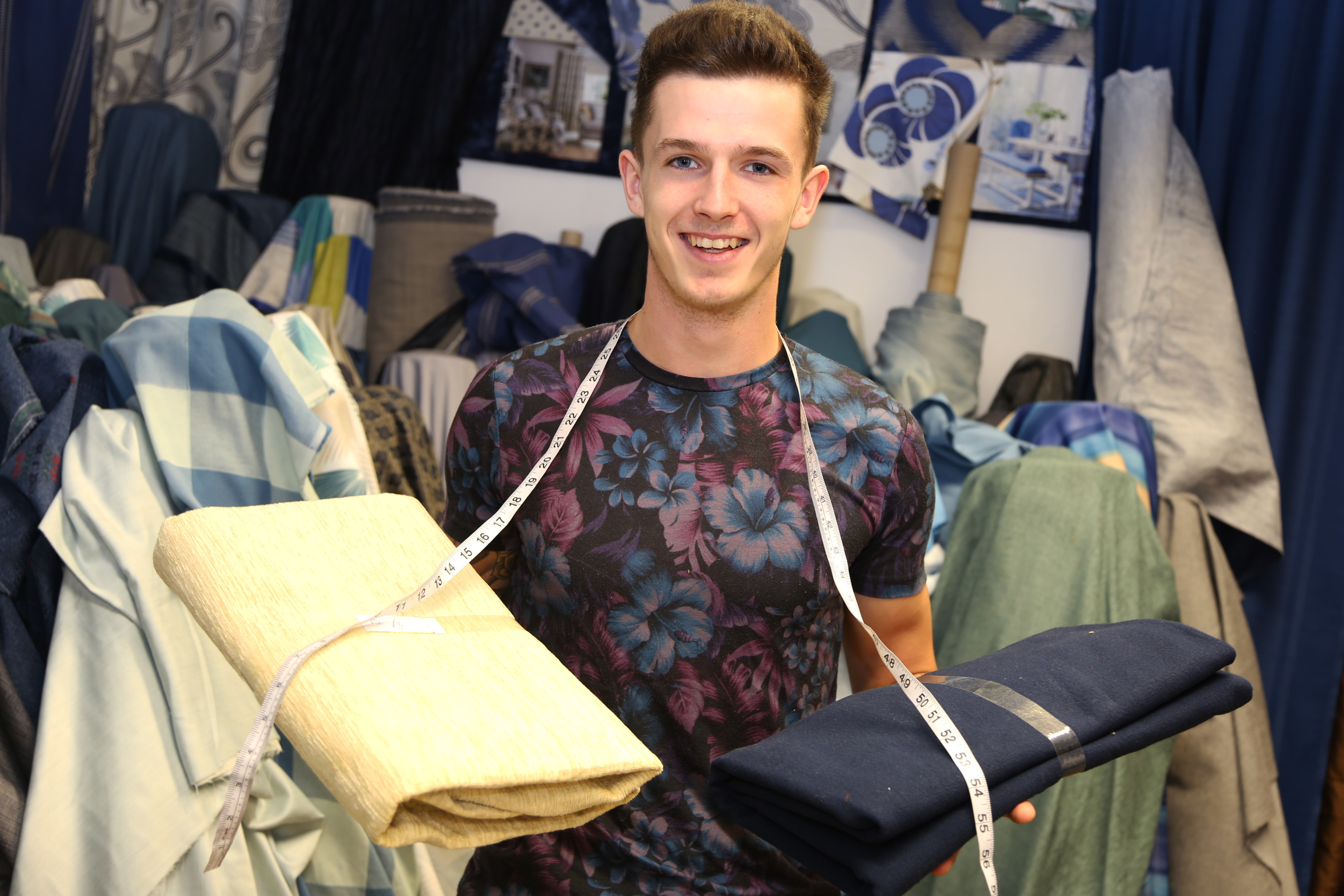 GALLERY Sale Weekend at the Fabric Outlet , Newbridge Photo 1 of 16 Kildare Now