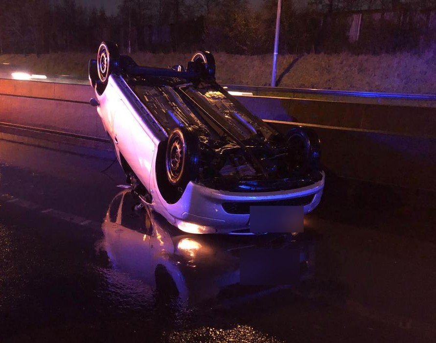 PHOTOS Unbelievable scene as car ends up on roof near Kildare exit on