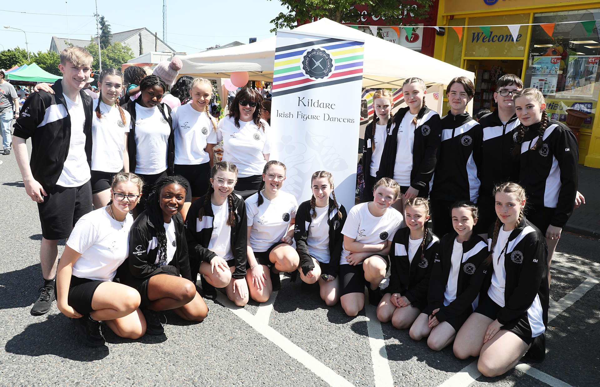 Kildare Irish Figure Dancers