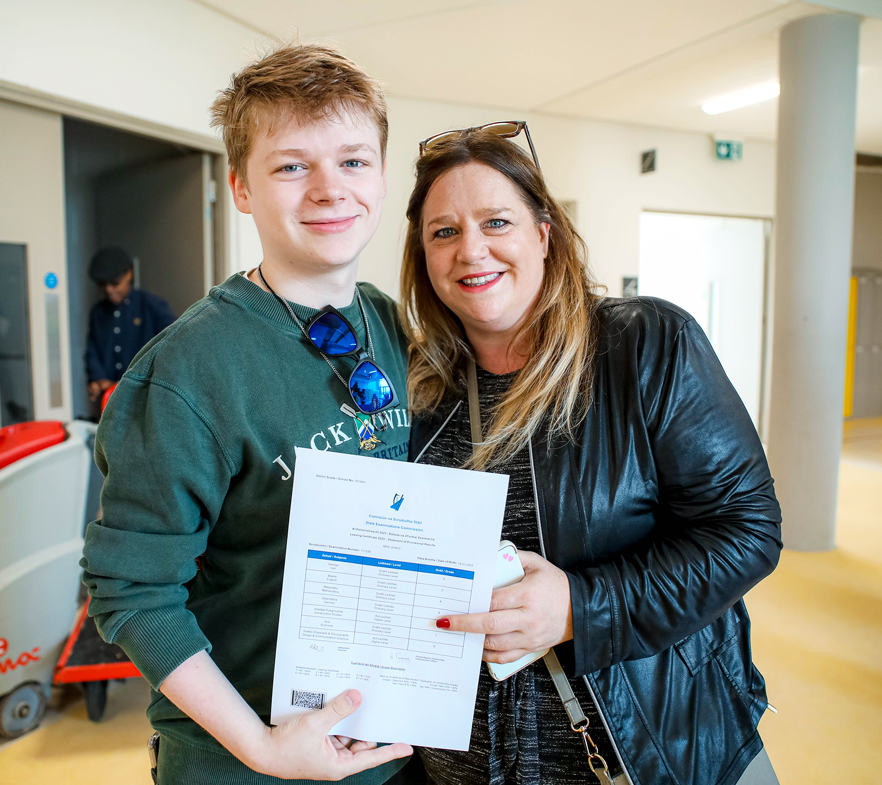 Max and Jennifer Jones